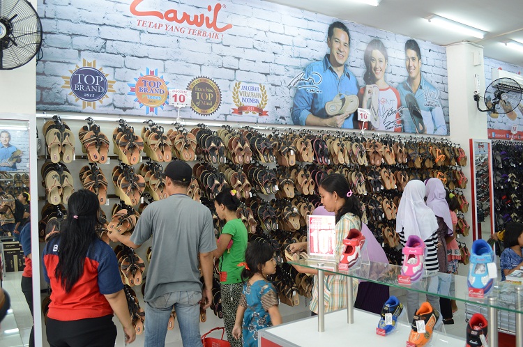 Peluang Bisnis Fashion Carvil; Produknya Populer Di benak Masyarakat Indonesia