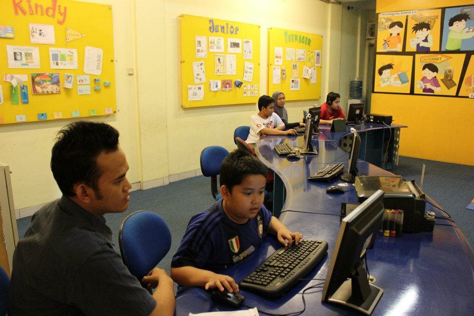 Melalui DIGIKIDZ Learning Center, Cetak Anak-Anak Indonesia Menjadi â€˜The Makerâ€™