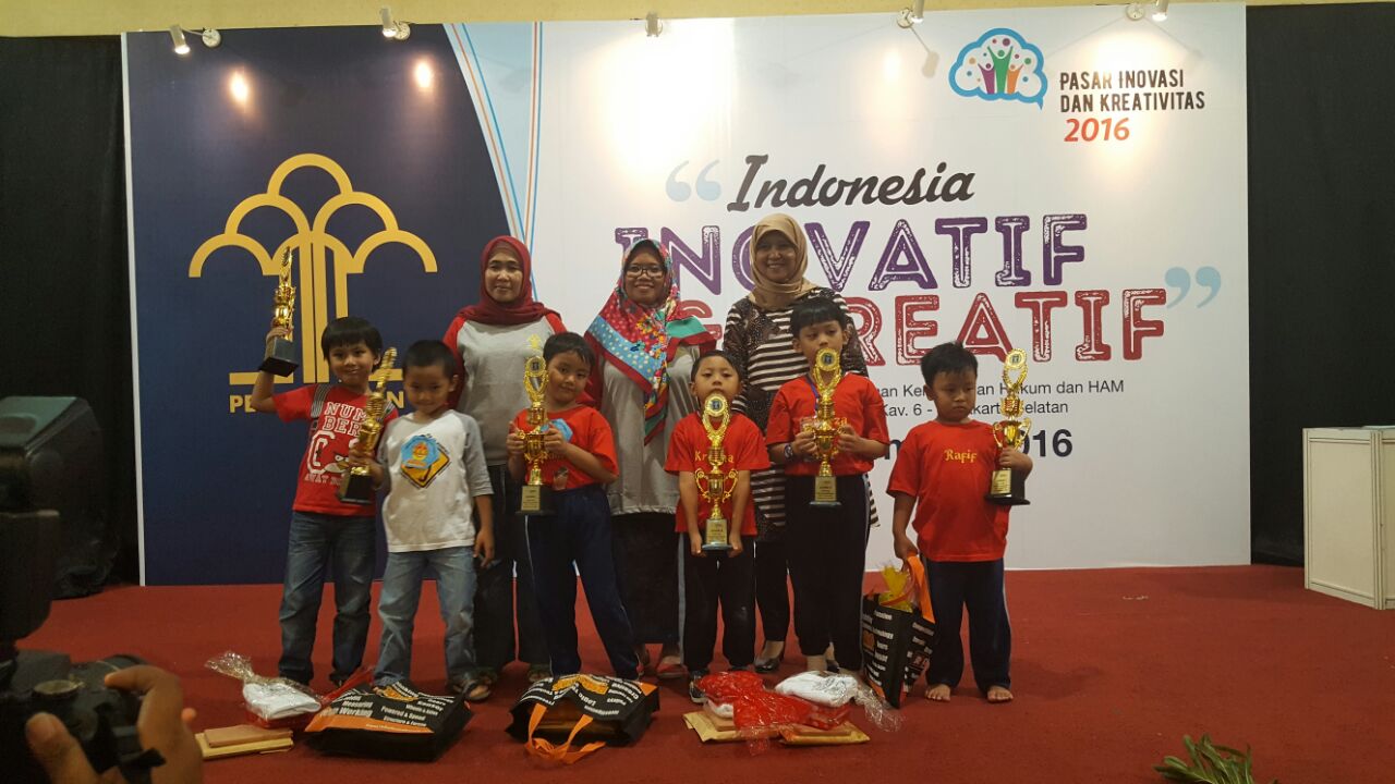 Robotics Education Center Sukses Meriahkan Event INDONESIA INOVATIF & KREATIF