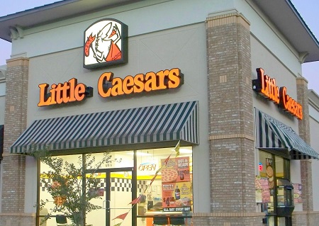 Little Caesars Pizza Lirik Para Investor Dalam Negeri