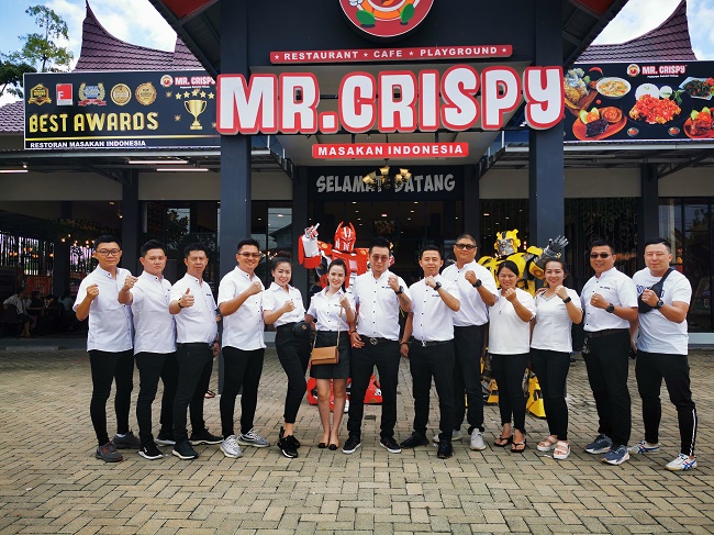 Resto MR. Crispy Tampil Ngejreng Di Singkawang