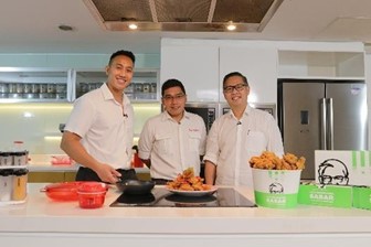 Sambut Ramadhan KFC Indonesia Kolaborasi Dengan Tupperware Indonesia Hadirkan Resep Seru dan Mudah Dengan Ayam KFC